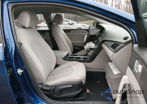 2017 Hyundai Sonata Se z USA, uszkodzony, nr VIN 5NPE24AF4HH480424